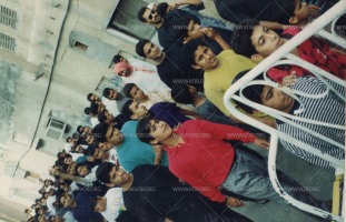 تشييع الشهيد حسين العشيري في قرية الدير، أحد شهداء الانتفاضة الدستورية في البحرين 1994-1999